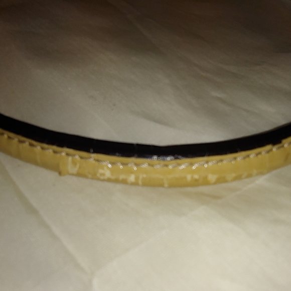 Guess purse - Picture 5 of 7